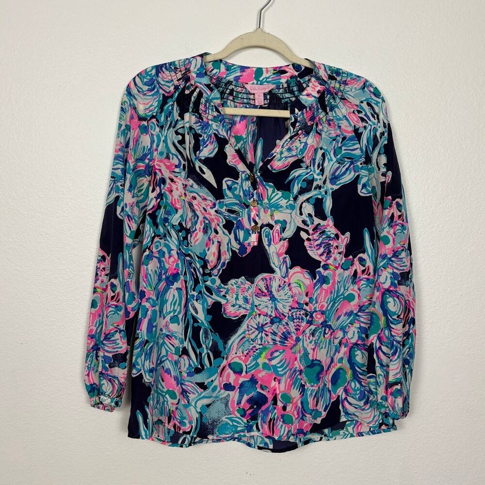 Lilly Pulitzer Silk All Over Floral Print V Neck Lightweight Blouse XS